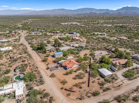 View/Area - 1300 N Reta Dr, Vail, AZ 85641 photo 2 of 2