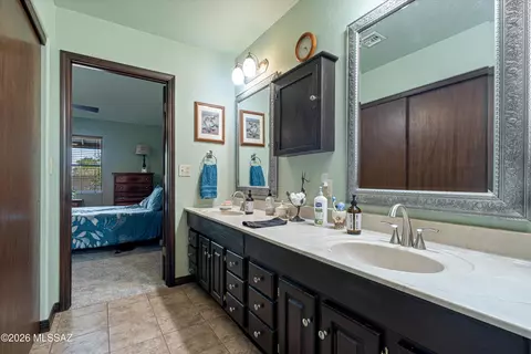 Bath - 1300 N Reta Dr, Vail, AZ 85641 photo 2 of 3