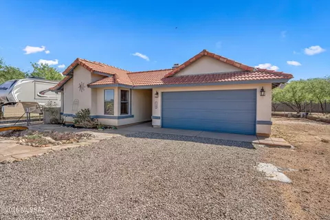 Exterior - 1300 N Reta Dr, Vail, AZ 85641 photo 2 of 7