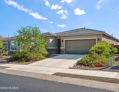7787 S Wolf Creek Dr, Tucson, AZ 85757