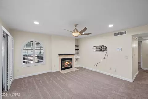 101 S Players Club Dr #13103, Tucson, AZ 85745