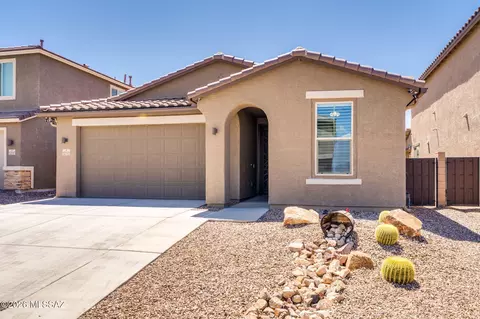 12101 E Ryscott Cir, Vail, AZ 85641