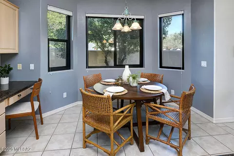 Dining - 108 Silverstone Pl, Tucson, AZ 85737 photo 2 of 2