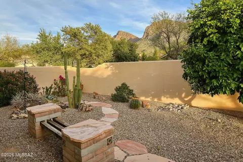 Exterior - 108 Silverstone Pl, Tucson, AZ 85737 photo 1 of 4