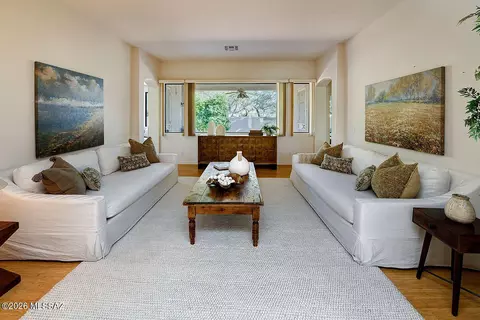 Living - 108 Silverstone Pl, Tucson, AZ 85737 photo 2 of 3