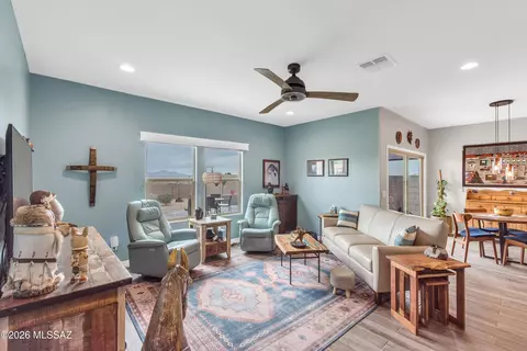5551 W Coyote Star Rd, Marana, AZ 85658