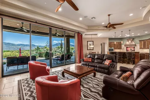 Living - 8301 S Triangle R Ranch Pl, Vail, AZ 85641 photo 2 of 5