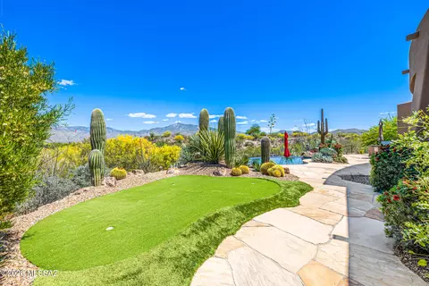 Exterior - 8301 S Triangle R Ranch Pl, Vail, AZ 85641 photo 10 of 16