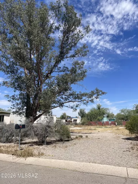 2716 W Golda St, Tucson, AZ 85705