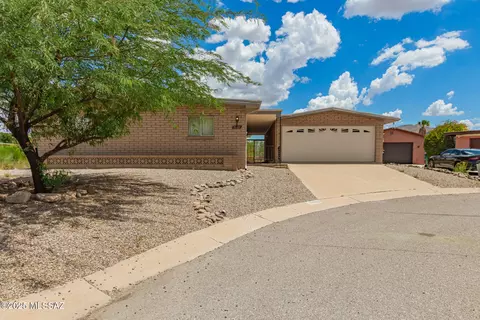 16381 S Observatory Pl, Vail, AZ 85641