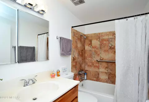 Bath - 3663 E 33rd St, Tucson, AZ 85713 photo 1 of 2