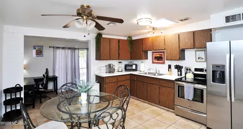 Kitchen - 3663 E 33rd St, Tucson, AZ 85713 photo 1 of 3