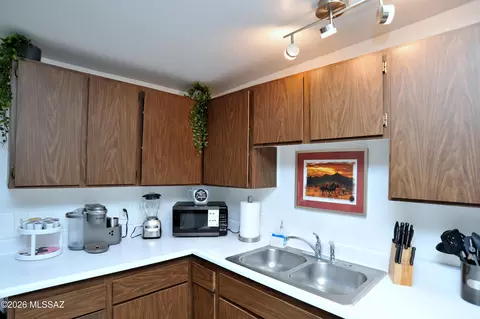 Kitchen - 3663 E 33rd St, Tucson, AZ 85713 photo 3 of 3