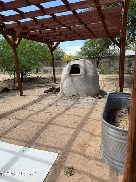 Exterior - 3663 E 33rd St, Tucson, AZ 85713 photo 8 of 8