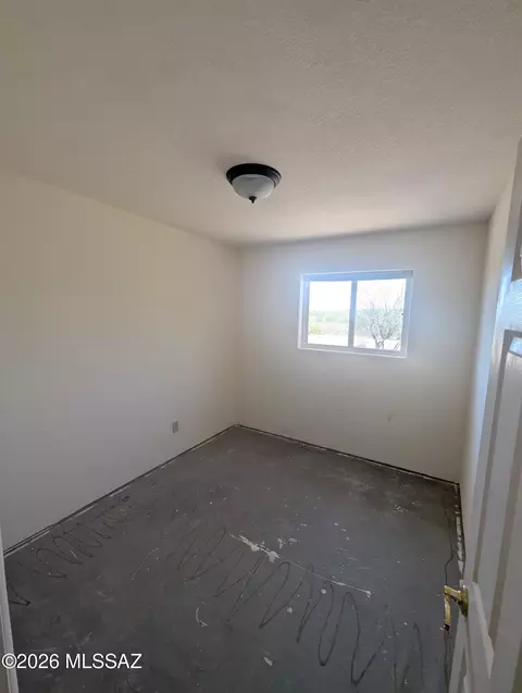 155 E Lehigh St, Pearce, AZ 85625 photo 5