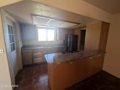 155 E Lehigh St, Pearce, AZ 85625 photo 3