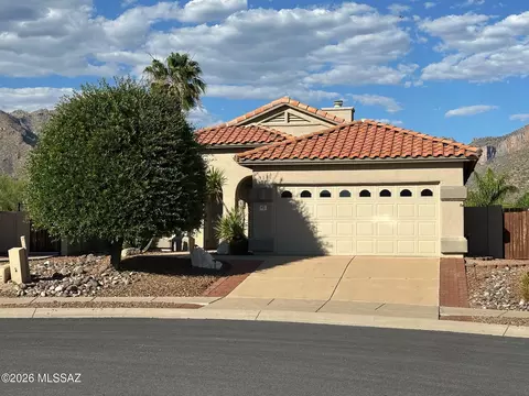 5672 N Cherokee Ridge Rd, Tucson, AZ 85750