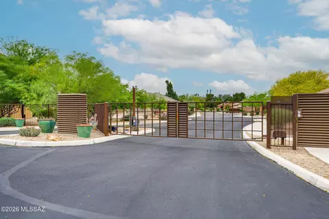 View/Area - 8670 N Genoa Ct, Tucson, AZ 85742 photo 1 of 1