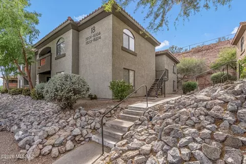 5751 N Kolb Rd #18201, Tucson, AZ 85750