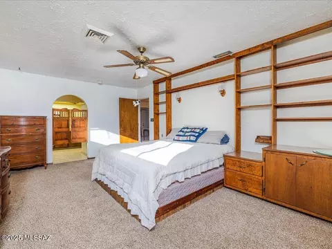 Bedroom - 98 Longview Loop Rd, Elgin, AZ 85611 photo 2 of 7
