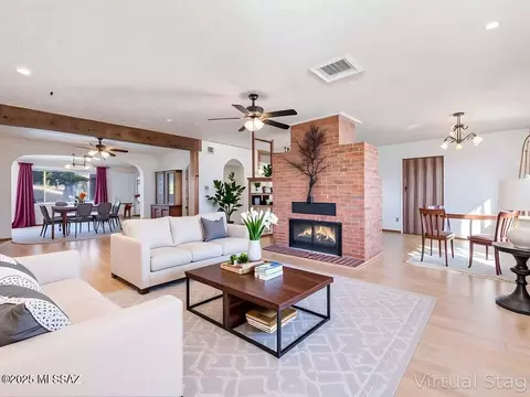 Living - 98 Longview Loop Rd, Elgin, AZ 85611 photo 3 of 7