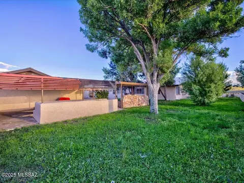 Exterior - 98 Longview Loop Rd, Elgin, AZ 85611 photo 8 of 9