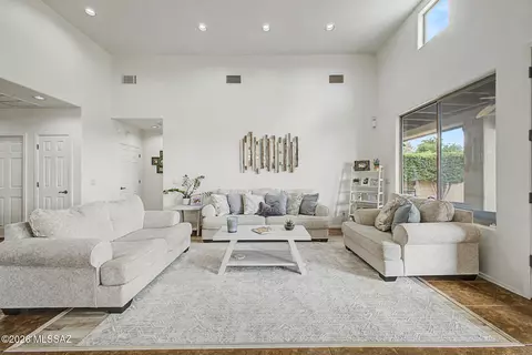 Living - 13934 E Sage Hills Dr, Vail, AZ 85641 photo 1 of 2