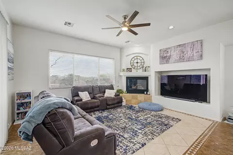 Living - 13934 E Sage Hills Dr, Vail, AZ 85641 photo 2 of 2
