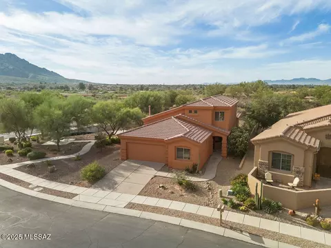 203 E Brearley Dr, Oro Valley, AZ 85737