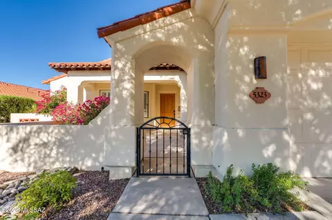 5323 N Ridge Spring Pl, Tucson, AZ 85749