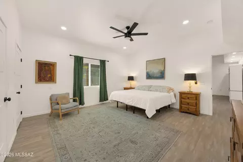 Bedroom - 4858 E 4th St, Tucson, AZ 85711 photo 1 of 8