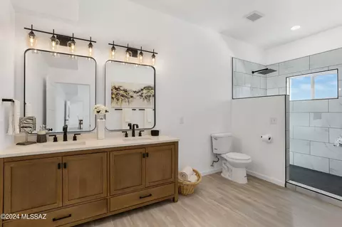 Bath - 4858 E 4th St, Tucson, AZ 85711 photo 1 of 6