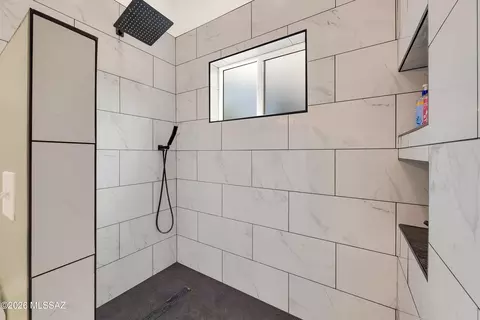 Bath - 4858 E 4th St, Tucson, AZ 85711 photo 3 of 6