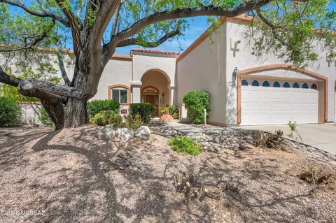 1336 W Cactus Moon Pl, Tucson, AZ 85737