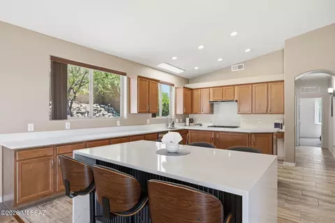 10979 E Vuelta Merecumbe, Tucson, AZ 85730