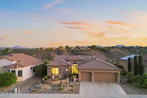 2209 W Calle Cacillo, Green Valley, AZ 85622
