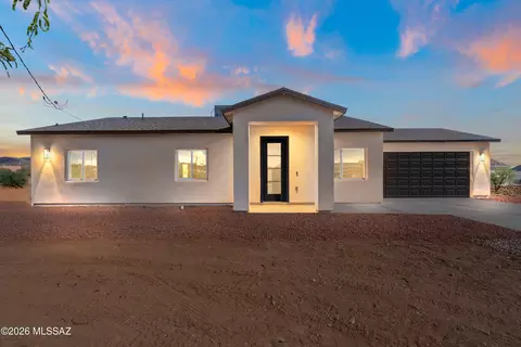115 Escocia Ct, Rio Rico, AZ 85648