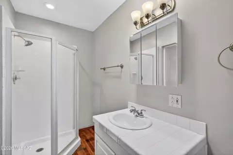 Bath - 1412 E Spring St, Tucson, AZ 85719 photo 2 of 3