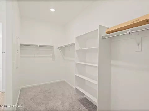 9786 N Solstice Ave, Tucson, AZ 85743