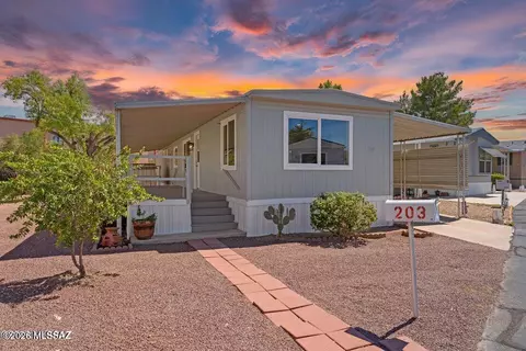 5000 E Grant Rd #203, Tucson, AZ 85712