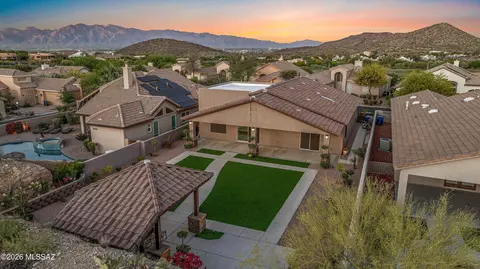 View/Area - 834 S Deer Meadow Loop, Tucson, AZ 85745 photo 1 of 5