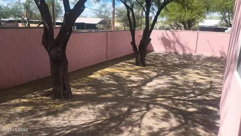 Exterior - 1401 E 13th St, Tucson, AZ 85719 photo 8 of 12