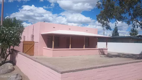 Exterior - 1401 E 13th St, Tucson, AZ 85719 photo 1 of 12