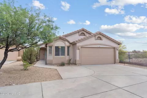 11024 S Driscoll Mountain Dr, Vail, AZ 85641