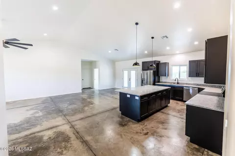 Kitchen - 1237 E Desert Sky Ln, Benson, AZ 85602 photo 7 of 7