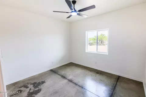Bedroom - 1237 E Desert Sky Ln, Benson, AZ 85602 photo 2 of 4