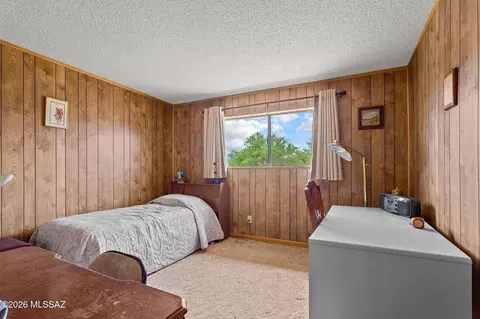 Bedroom - 10100 E Moccasin Pl, Tucson, AZ 85749 photo 4 of 4