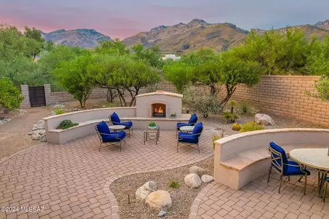 7343 E Autumn Dusk Pl, Tucson, AZ 85750