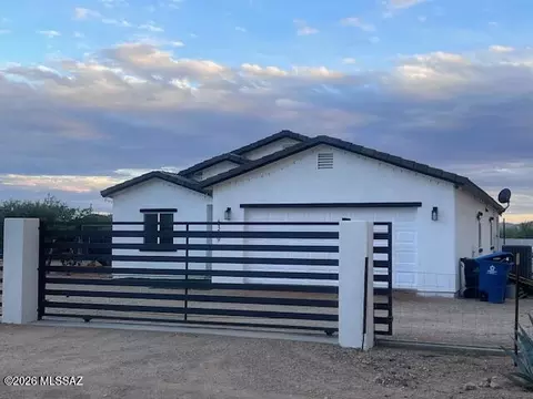 6319 W Illinois St, Tucson, AZ 85735