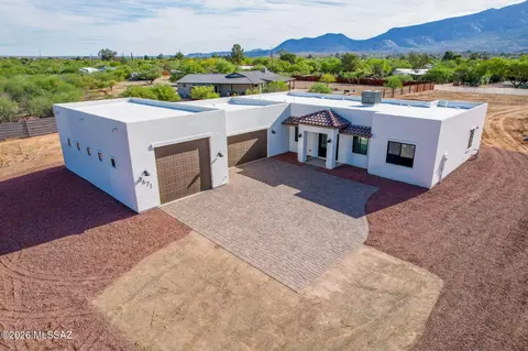 3671 E Rollins Rd, Tucson, AZ 85739